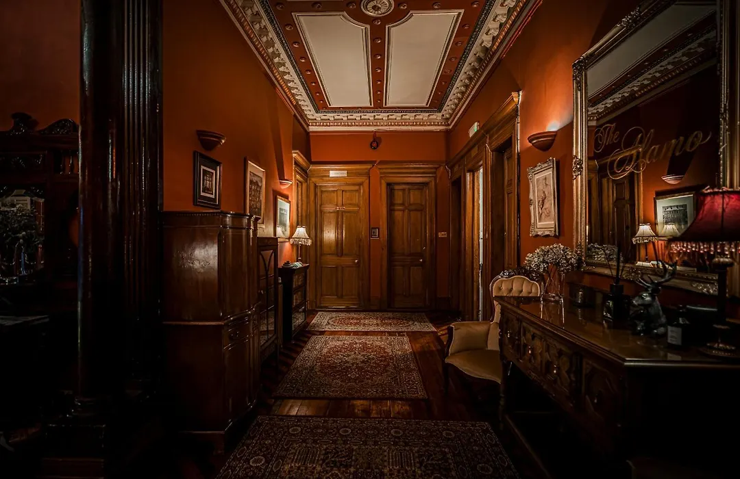 The Alamo Guest House-1